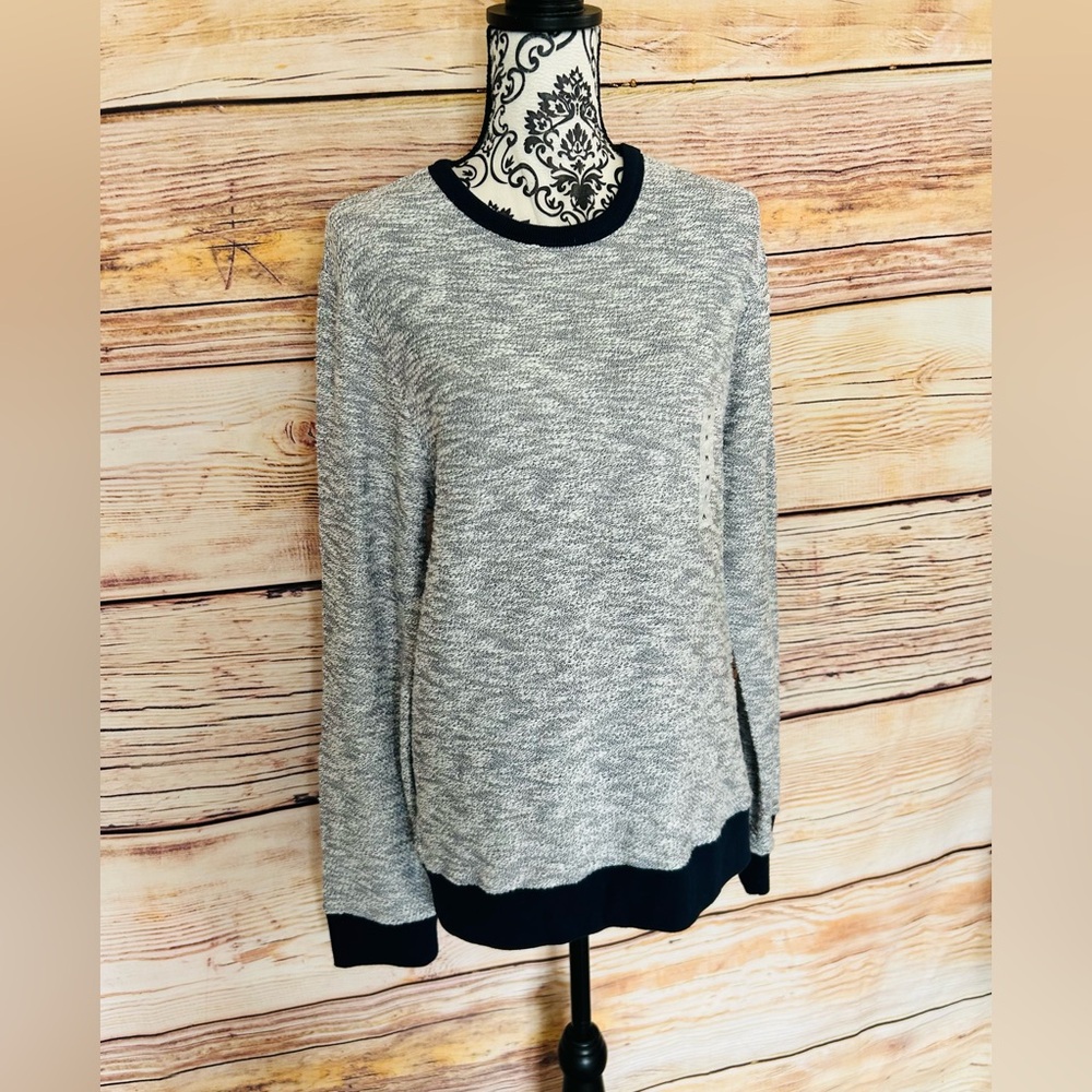 Old Navy Women’s Navy Blue Cream Marl Knit Long Sleeve Crew Neck Sweatshirt NWT